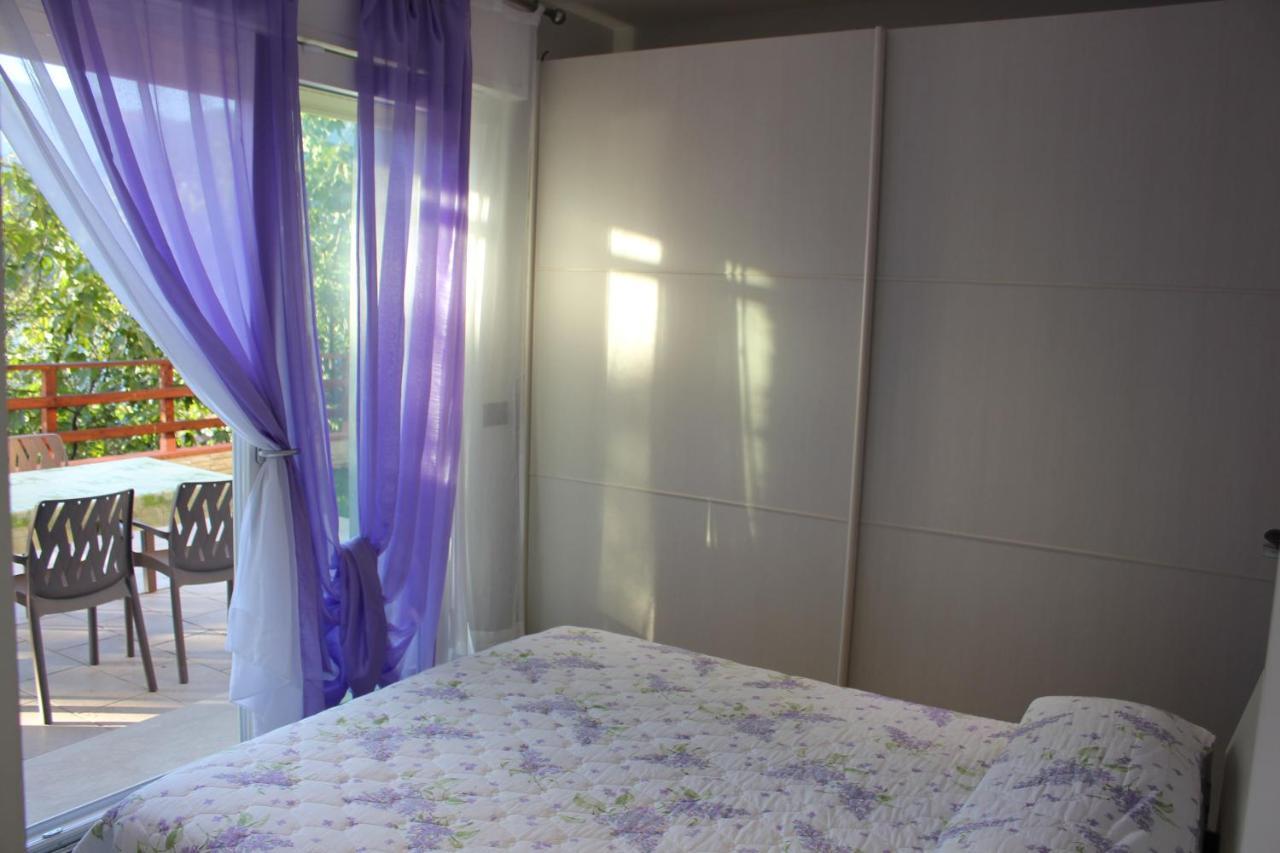 オメーニャCasa Simoneアパートメント エクステリア 写真
