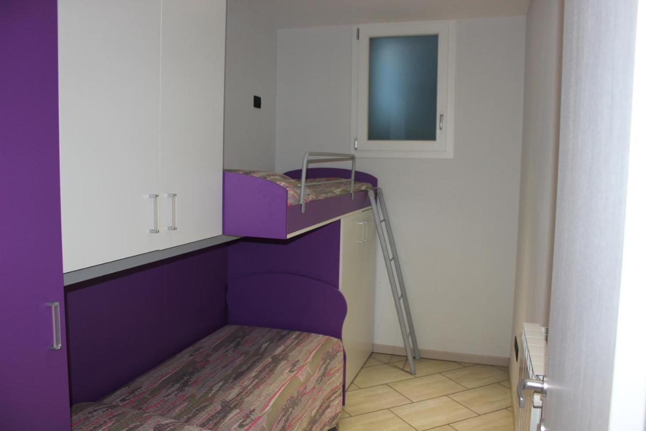 オメーニャCasa Simoneアパートメント エクステリア 写真